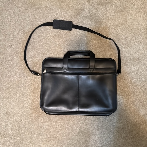 Kingport Industries Laptop Bag - Picture 2 of 6